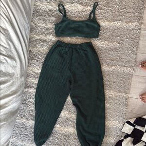 Princess Polly Green Cozy Set for Relaxation